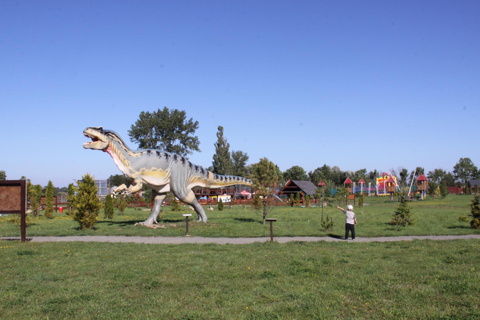 Bałtycki Park Dinozaurów we Wrzosowie
